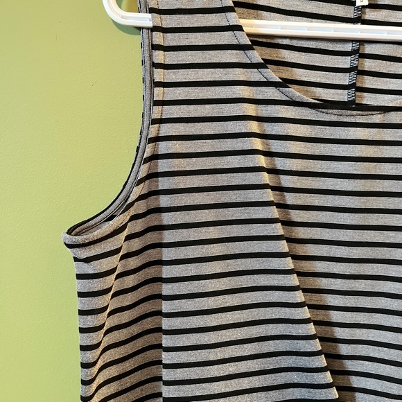 Pleione Dress. - Picture 5 of 7